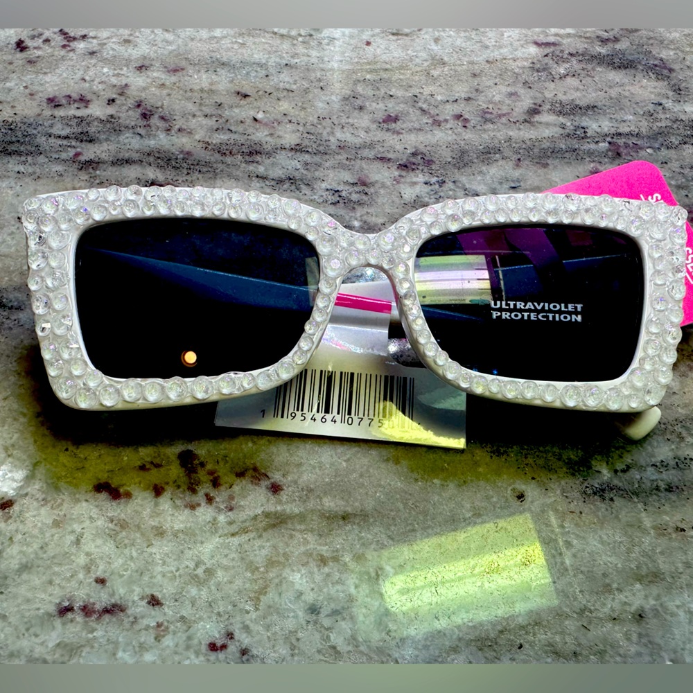 Glitter rhinestone sunglasses sunnies concert summer festival ooak white crystal
